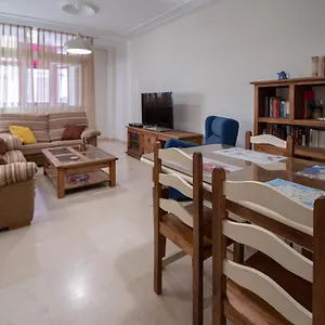 apartamento-nuestra-andalucia-cadiz-centro-parking.hotelsincadiz.net/