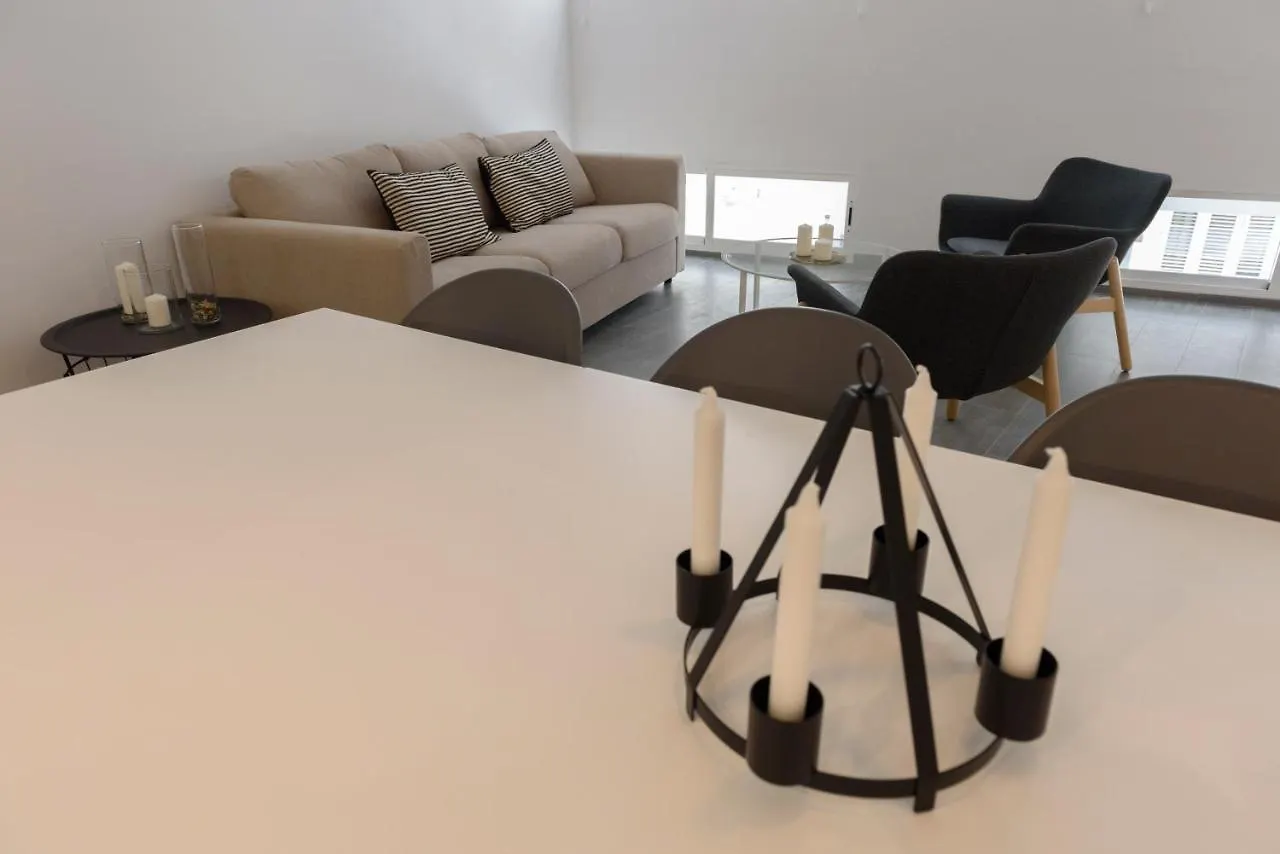 Apartamentos Constitucion By Renthas Málaga