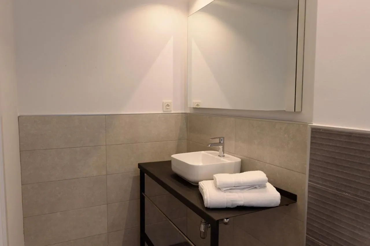 Apartamentos Constitucion By Renthas Málaga
